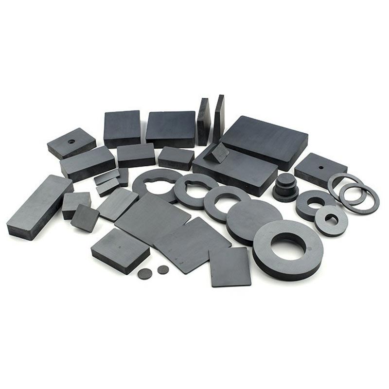Tại sao nam châm Ferrite gốm trở thành lựa chọn ưu tiên cho các ứng dụng từ tính tiết kiệm chi phí