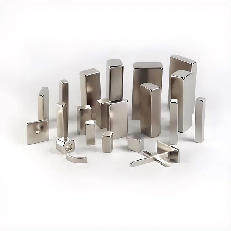 nam châm động cơ